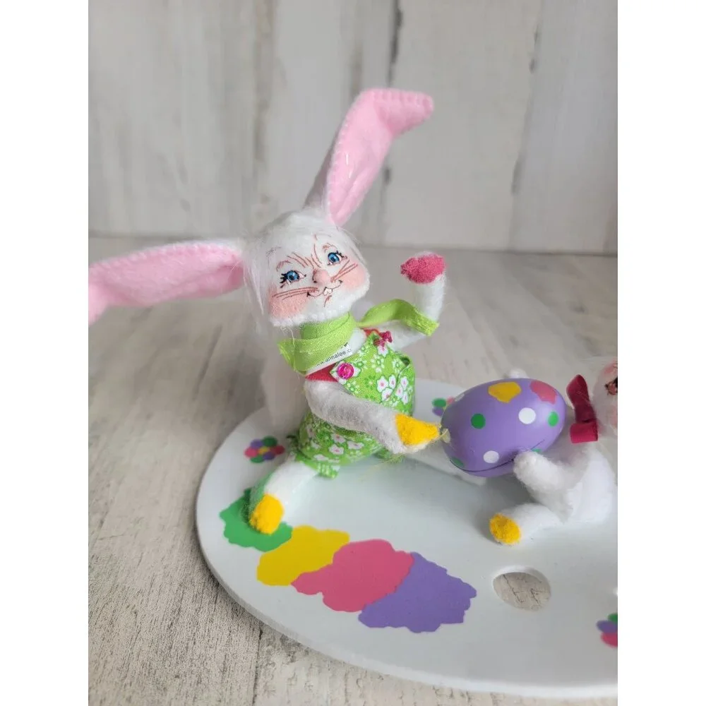 Annalee Easter egg painting bunny‎ Pals spring decor